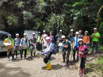 林業保育署宜蘭分署攜手羅東社大舉辦松羅湖山徑手作步道活動 打造安全登山環境 (1)